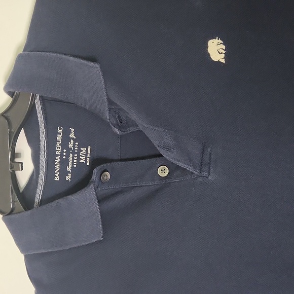Medium Bananna Republic Polo - Picture 2 of 3